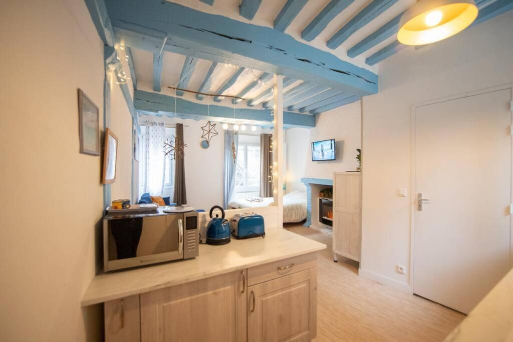 Blue Appartment With A Fireplace Dieppe Eksteriør bilde