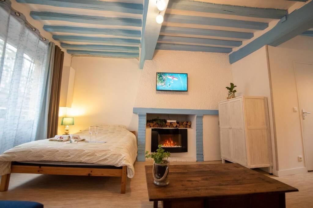 Blue Appartment With A Fireplace Dieppe Eksteriør bilde